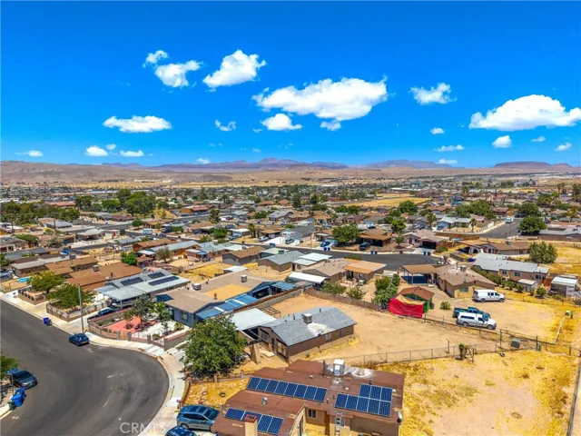 2037 Sequoia, Barstow, California 92311