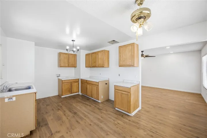 2037 Sequoia, Barstow, California 92311