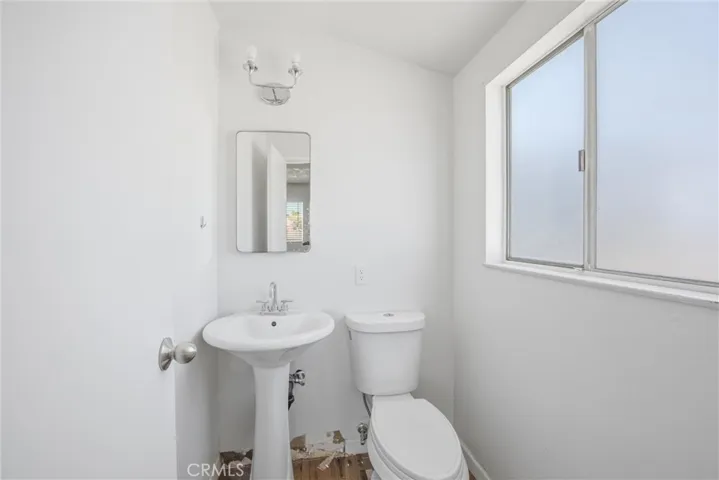 2037 Sequoia, Barstow, California 92311