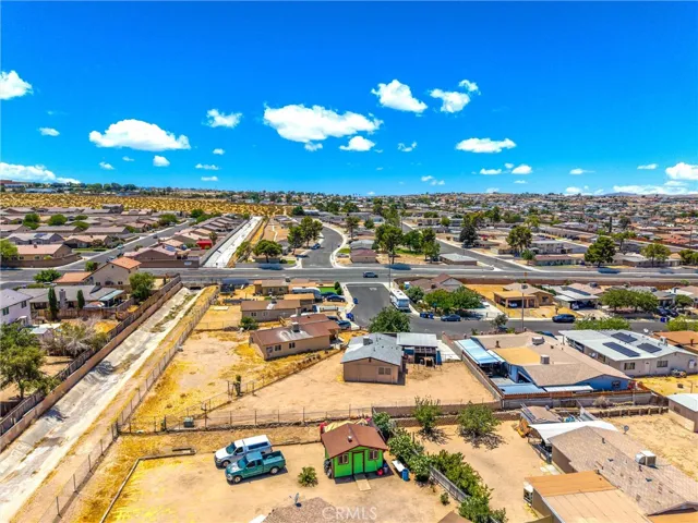 2037 Sequoia, Barstow, California 92311