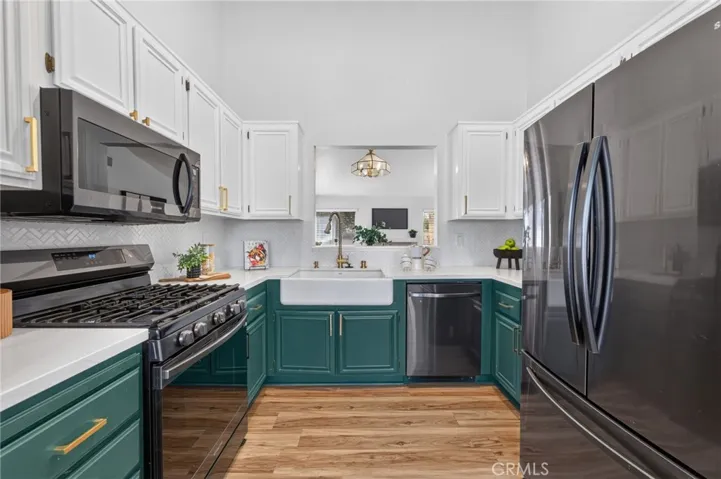 24593 New Haven, Murrieta, California 92562