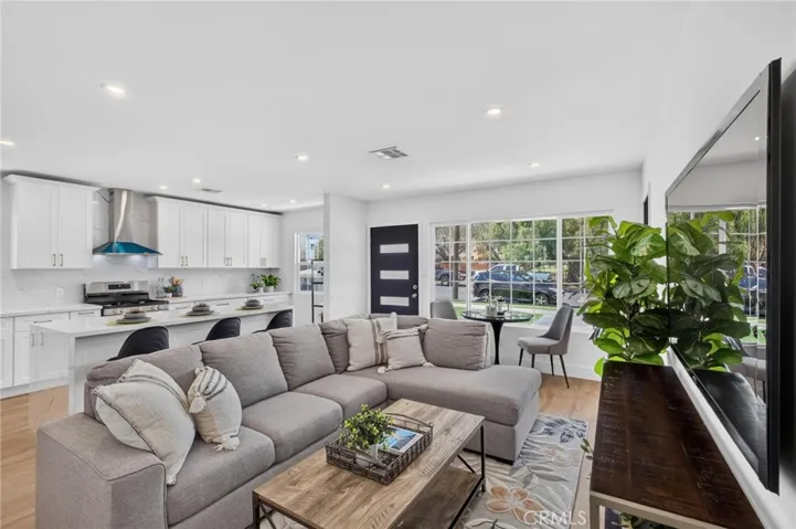 1223 W 23rd, San Pedro, California 90731