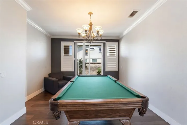 2238 Toulouse, Corona, California 92882