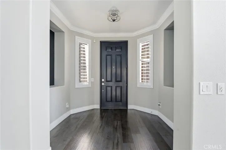 2238 Toulouse, Corona, California 92882
