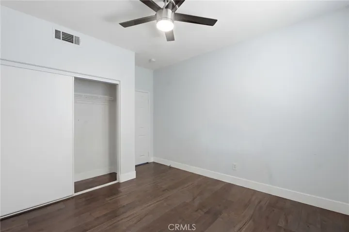 2238 Toulouse, Corona, California 92882
