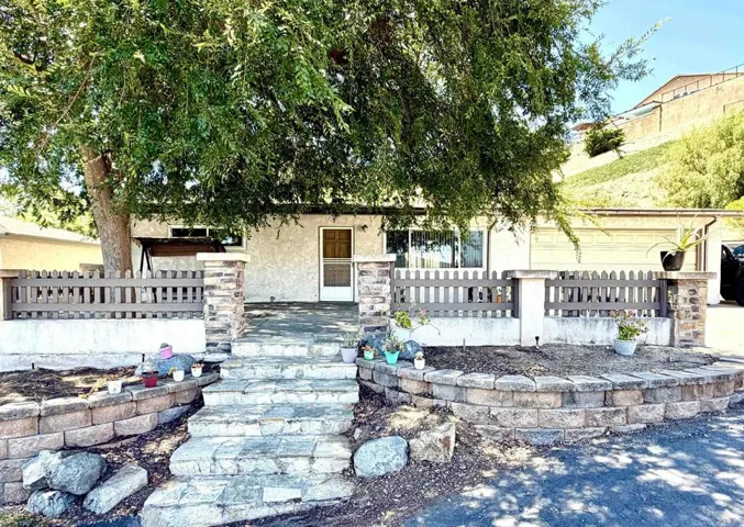 9355 Starcrest Drive, Santee, California 92071