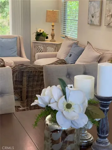 259 Radial, Irvine, California 92618
