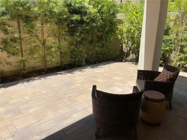 259 Radial, Irvine, California 92618