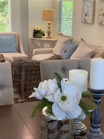 259 Radial, Irvine, California 92618