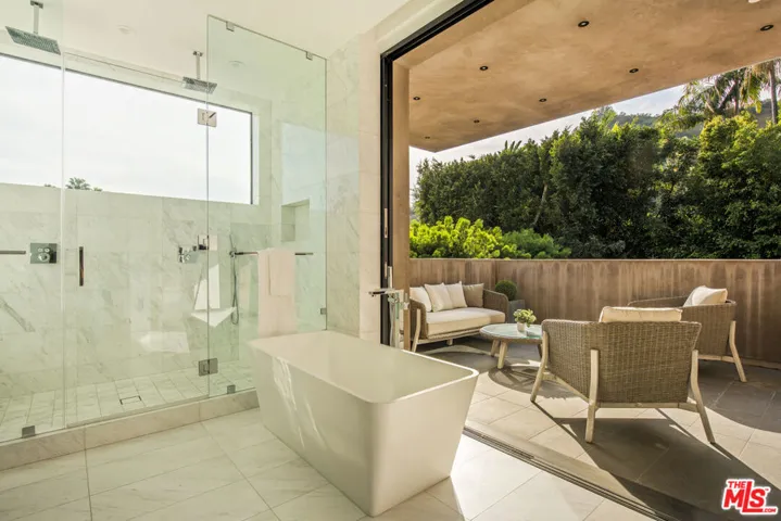 1845 Coldwater Canyon Drive, Beverly Hills, California 90210