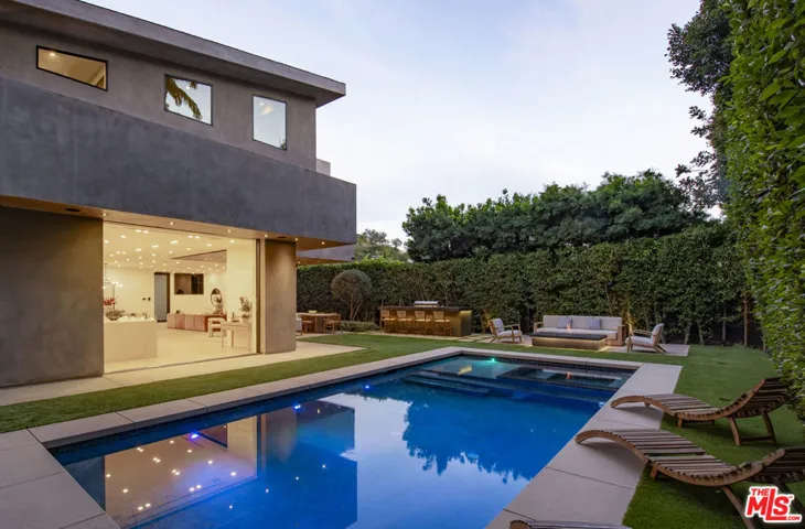 1845 Coldwater Canyon Drive, Beverly Hills, California 90210