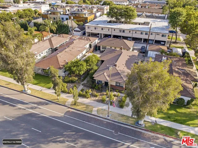 2018 W Glenoaks Boulevard, Glendale, California 91201