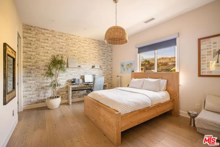 6271 Zuma Mesa Drive, Malibu, California 90265
