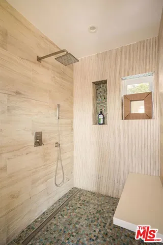 6271 Zuma Mesa Drive, Malibu, California 90265