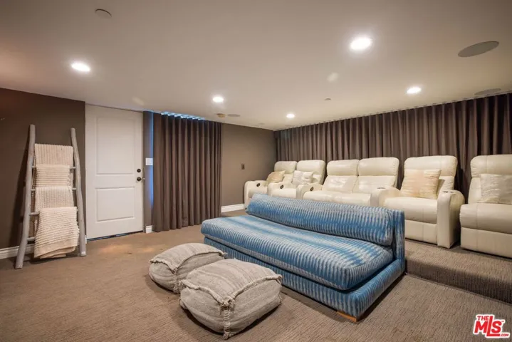 6271 Zuma Mesa Drive, Malibu, California 90265