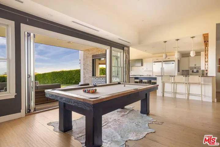 6271 Zuma Mesa Drive, Malibu, California 90265