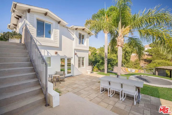 6271 Zuma Mesa Drive, Malibu, California 90265