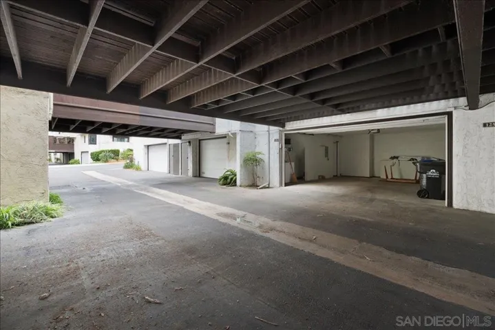 2252 Caminito Pajarito 126, San Diego, California 92107