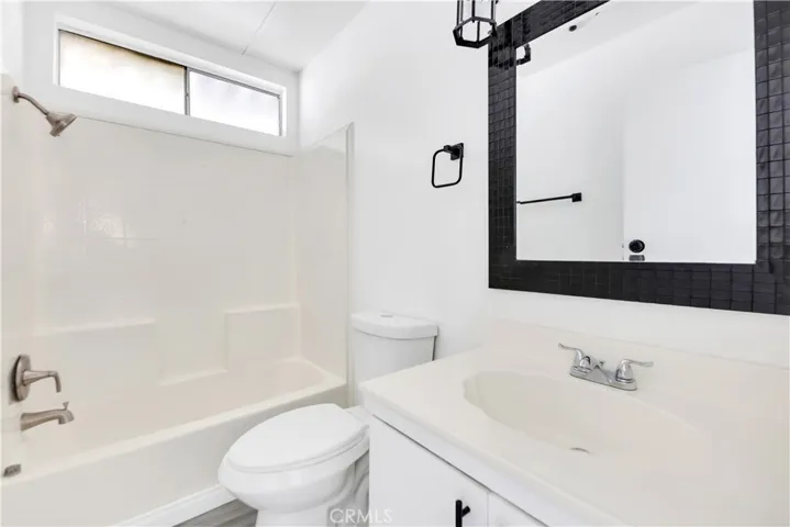 24425 Woolsey Canyon Road 160, West Hills, California 91304