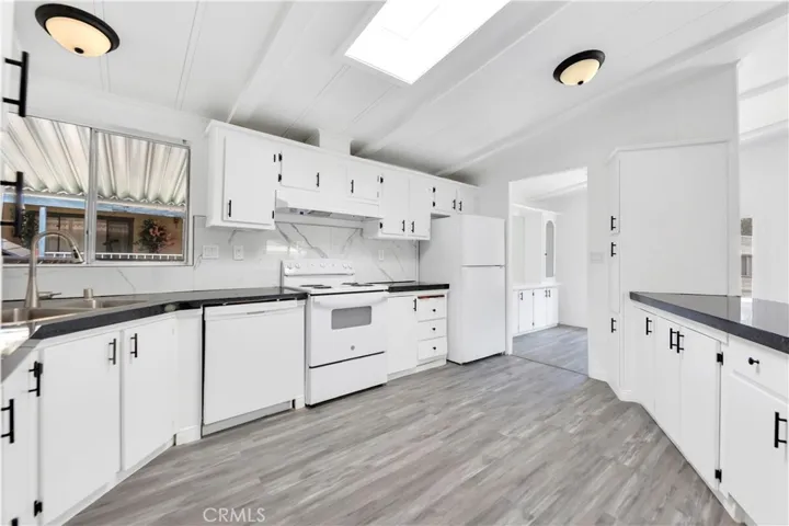 24425 Woolsey Canyon Road 160, West Hills, California 91304