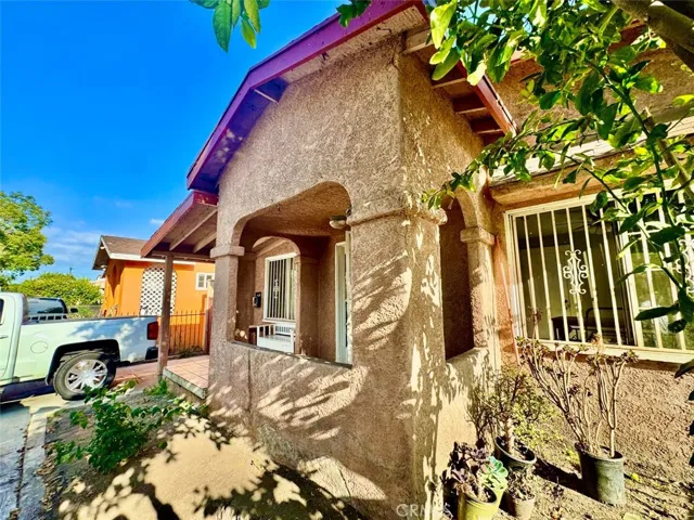 416 E 91st, Los Angeles, California 90003