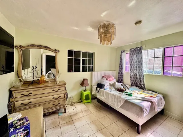 416 E 91st, Los Angeles, California 90003