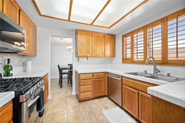 10703 Valley Drive, Riverside, California 92505