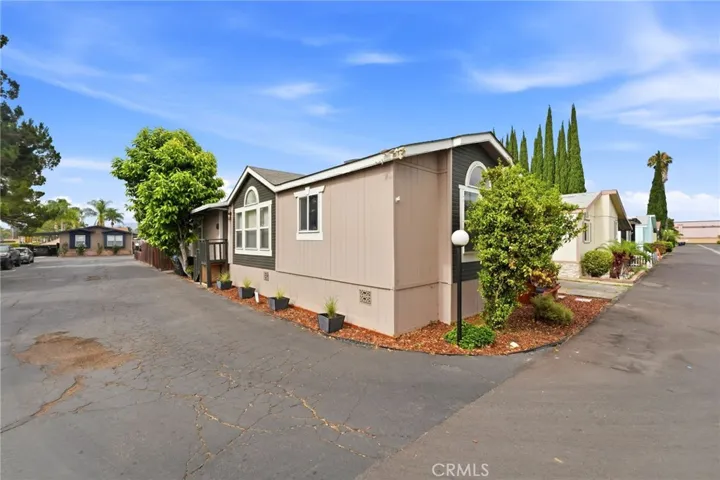 15050 Monte Vista 18, Chino Hills, California 91709