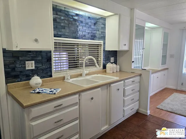 Beautifully Updated Kitchen