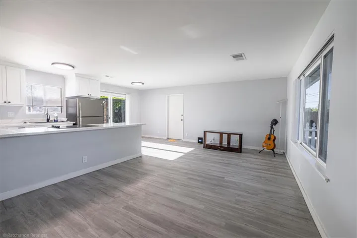 750 El Camino Paraiso, Hollister, California 95023