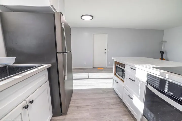 750 El Camino Paraiso, Hollister, California 95023