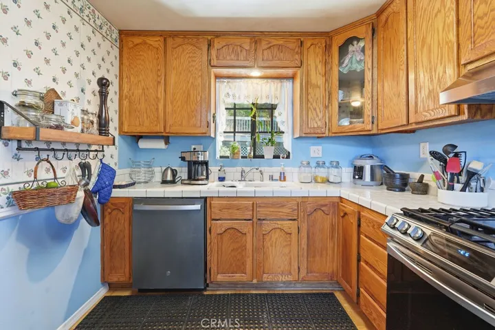 21543 Peak Circle, Cedarpines Park, California 92322