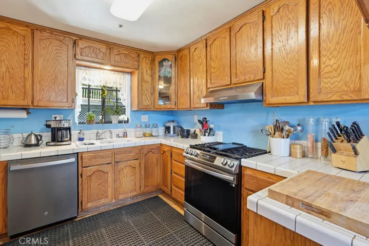 21543 Peak Circle, Cedarpines Park, California 92322