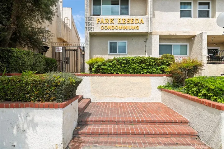 7641 Reseda Boulevard 126, Reseda, California 91335