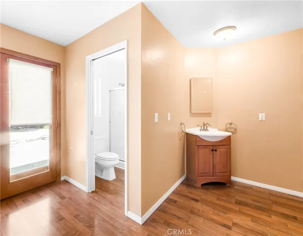 En Suite bathroom for Bedroom 4