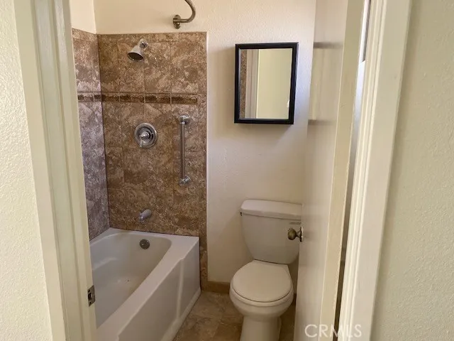 5421 S La Cienega Avenue, Los Angeles, California 90056