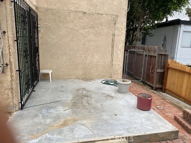 5421 S La Cienega Avenue, Los Angeles, California 90056