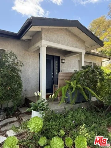 8889 Carson Street, Culver City, California 90232