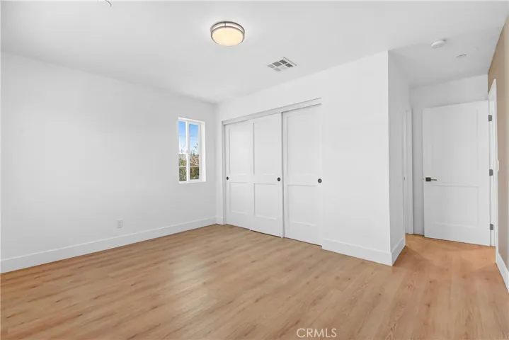 16385 Valencia Avenue 2, Fontana, California 92335