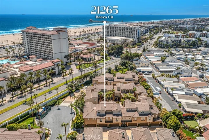 21265 Baeza Circle, Huntington Beach, California 92648