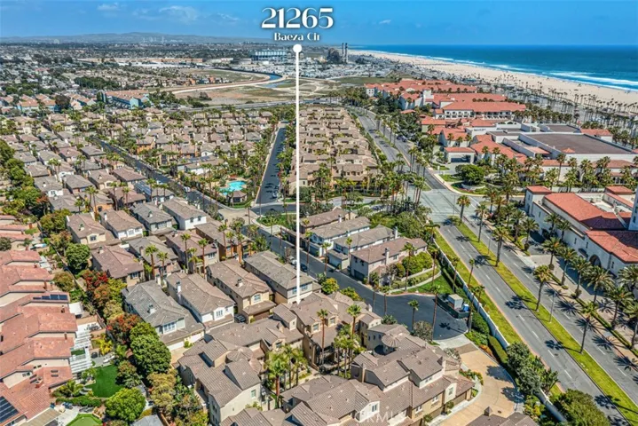21265 Baeza Circle, Huntington Beach, California 92648