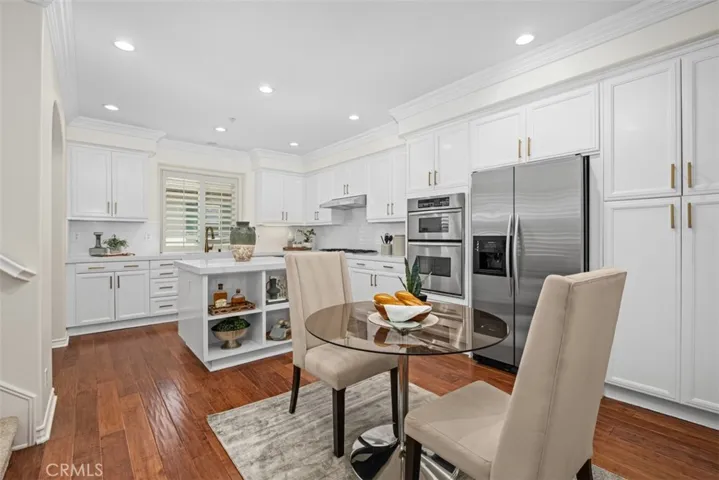 Brand new quartz counters and hardware