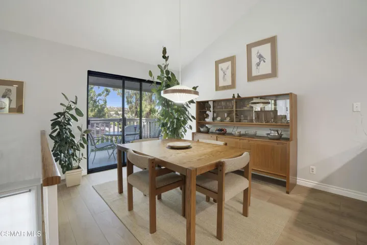 619 Calle Seguro, Oak Park -HsHProd-20