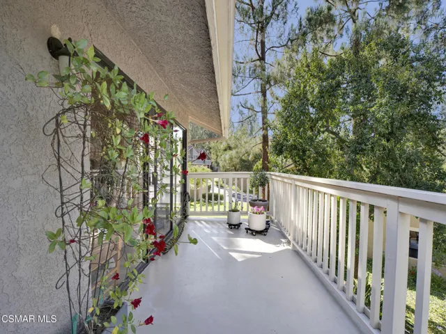 balcony4
