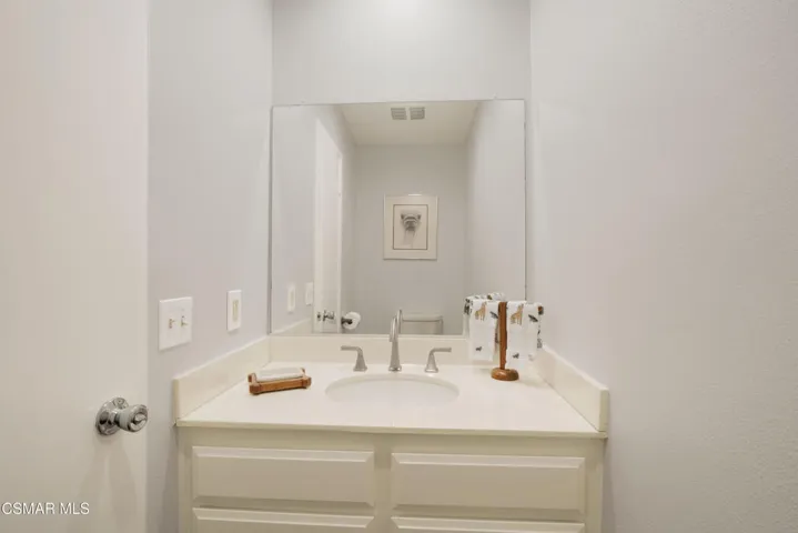 619 Calle Seguro, Oak Park -HsHProd-7