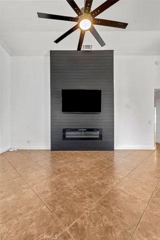 7592 Redwood Avenue, Hesperia, California 92345
