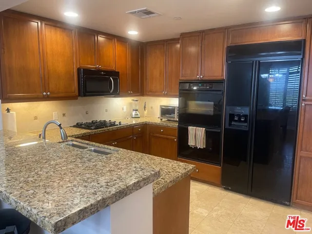 5625 Crescent Parkway 106, Playa Vista, California 90094