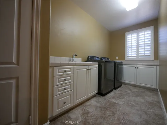 8203 Soft Winds, Corona, California 92883