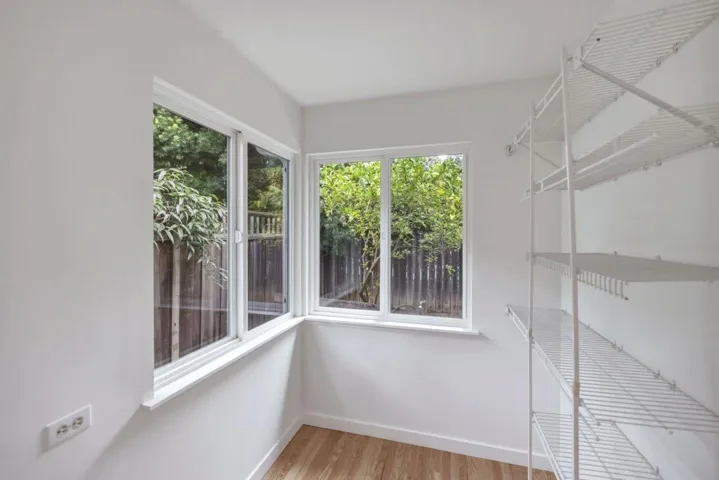 1537 Dana Avenue, Palo Alto, California 94303