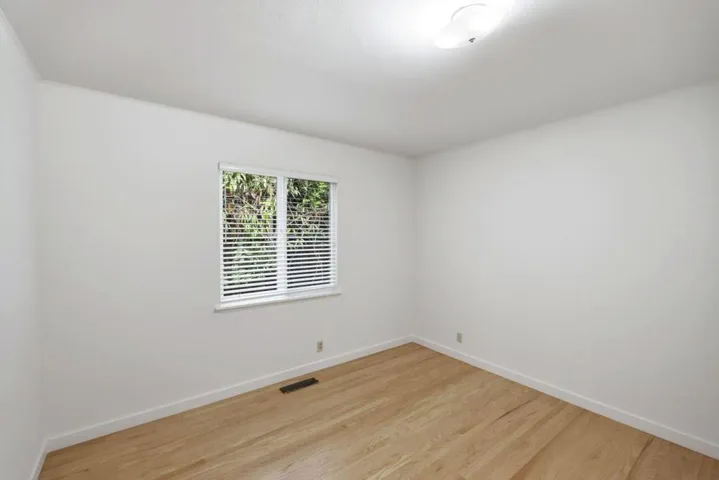 1537 Dana Avenue, Palo Alto, California 94303